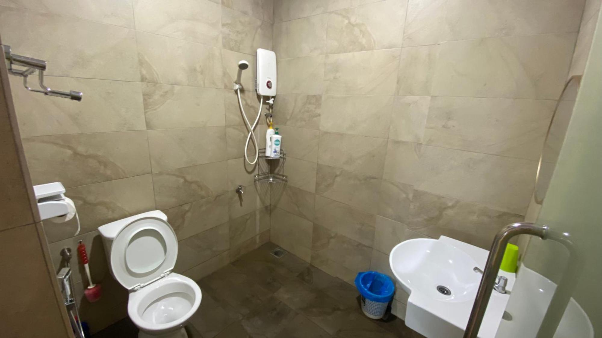 Roxy Apartment Kuching Exteriér fotografie