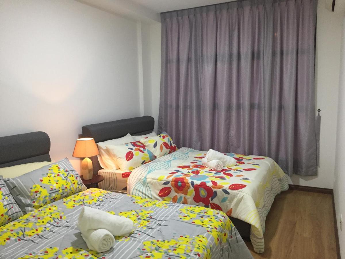 Roxy Apartment Kuching Exteriér fotografie